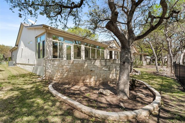 103 Harness LN, Georgetown, TX 78633