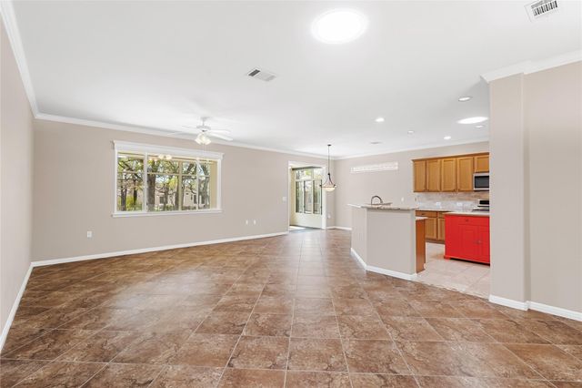 103 Harness LN, Georgetown, TX 78633