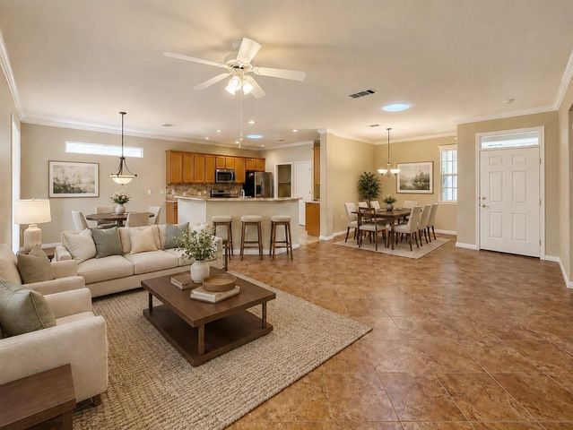 103 Harness LN, Georgetown, TX 78633