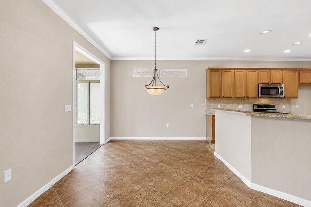 103 Harness LN, Georgetown, TX 78633