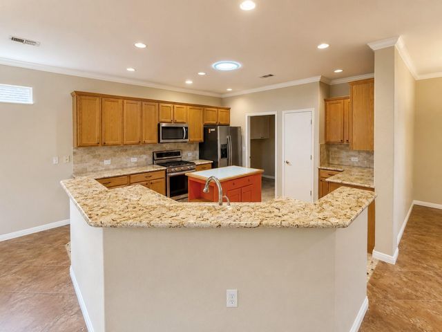 103 Harness LN, Georgetown, TX 78633