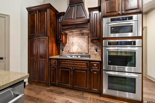 6002 Graemont Blvd, Tyler, TX 75703