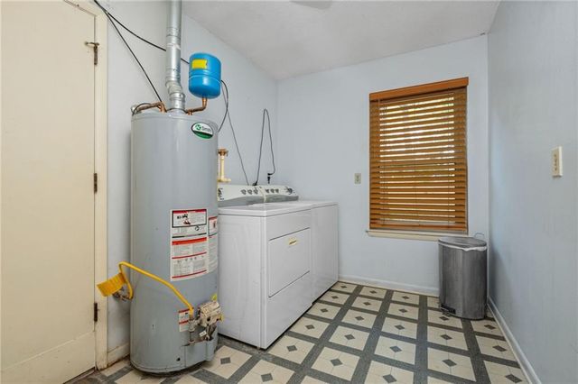 12583 King Arthur Drive, Grand Bay, AL 36541