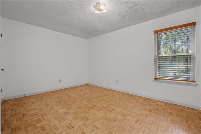 12583 King Arthur Drive, Grand Bay, AL 36541