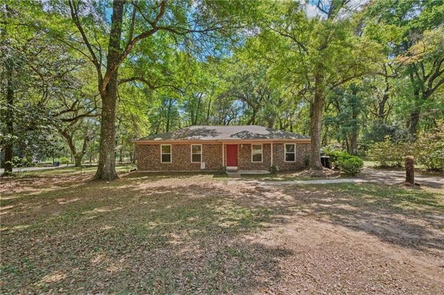 12583 King Arthur Drive, Grand Bay, AL 36541