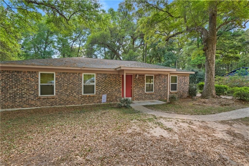 12583 King Arthur Drive, Grand Bay, AL 36541