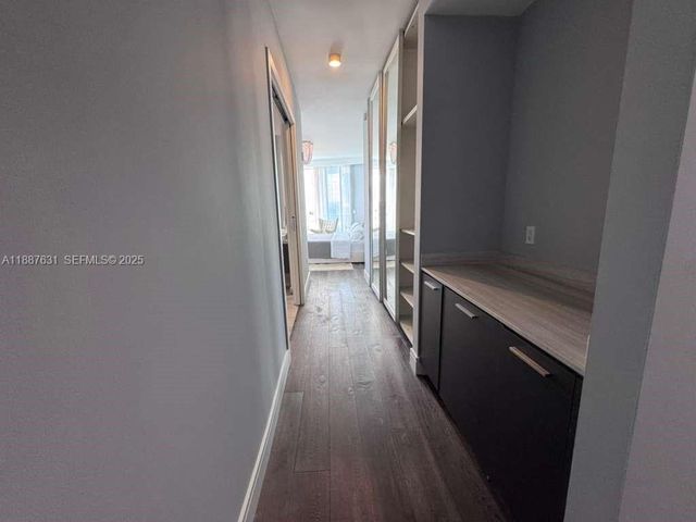 3250 NE 188th St 408, Aventura, FL 33180