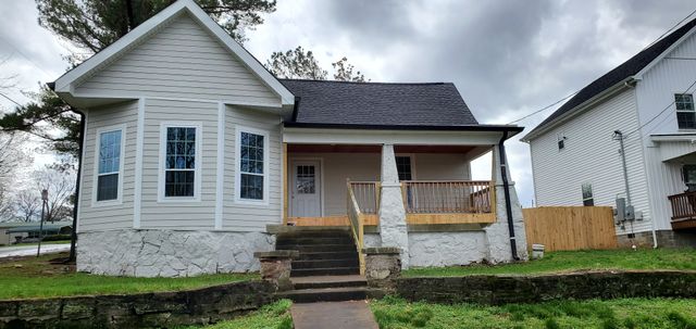 414 Washington St, Columbia, TN 38401