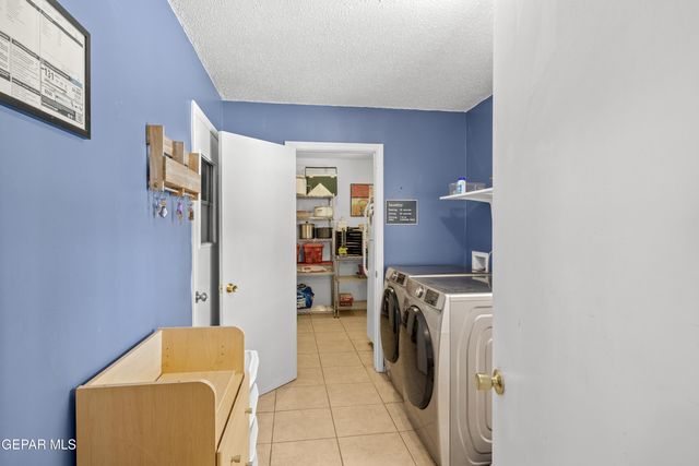 6201 HEATH Way NW, El Paso, TX 79912