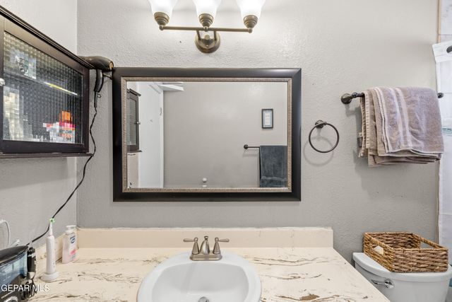 6201 HEATH Way NW, El Paso, TX 79912