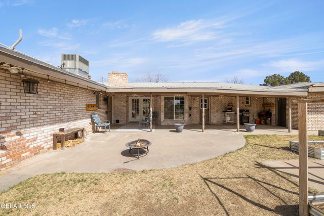 6201 HEATH Way NW, El Paso, TX 79912