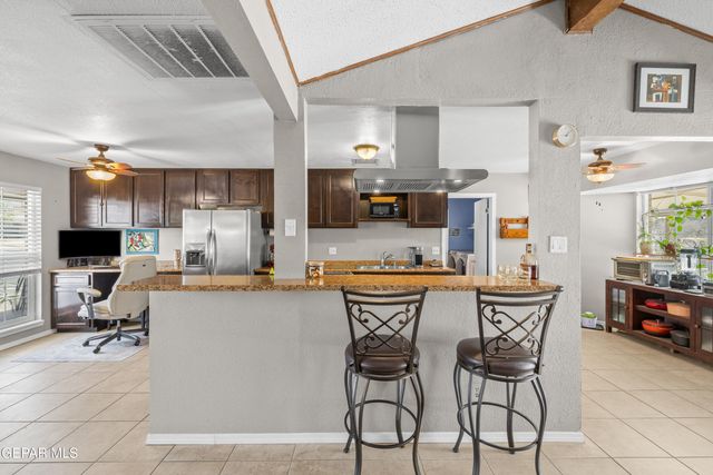 6201 HEATH Way NW, El Paso, TX 79912