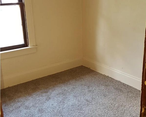 140 N Warren Avenue, Columbus, OH 43204