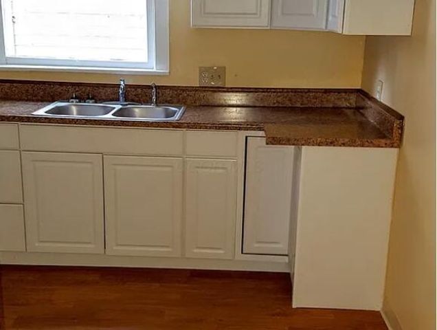 140 N Warren Avenue, Columbus, OH 43204