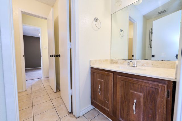 813 Loganwood Drive, Royse City, TX 75189
