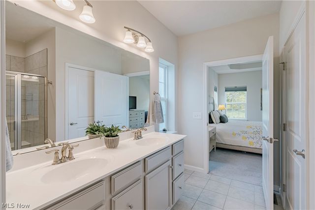 9049 Winfield Lane, North Ridgeville, OH 44039