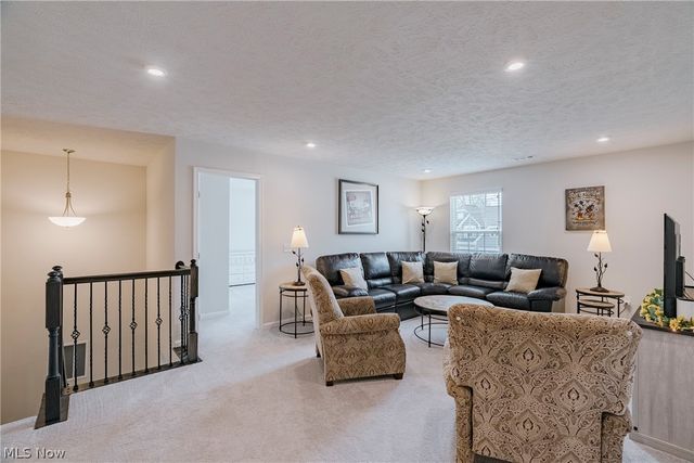 9049 Winfield Lane, North Ridgeville, OH 44039