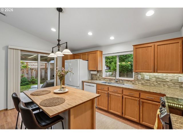 18209 Se 18TH St, Vancouver, WA 98683