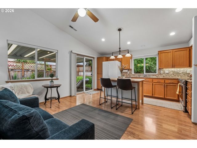 18209 Se 18TH St, Vancouver, WA 98683