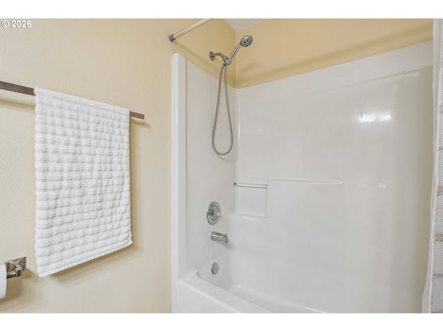 18209 Se 18TH St, Vancouver, WA 98683