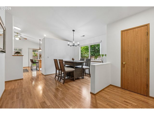 18209 Se 18TH St, Vancouver, WA 98683