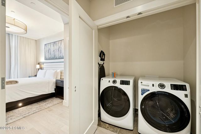 1702 W Glencoe Mountain Way 6006, Park City, UT 84060