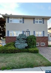 615 Chase Avenue 2, Lyndhurst, NJ 07071