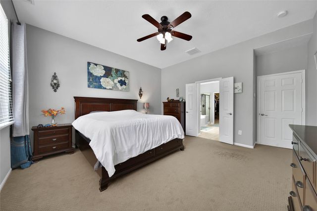 6 Loxanhachee Place, Spring, TX 77389