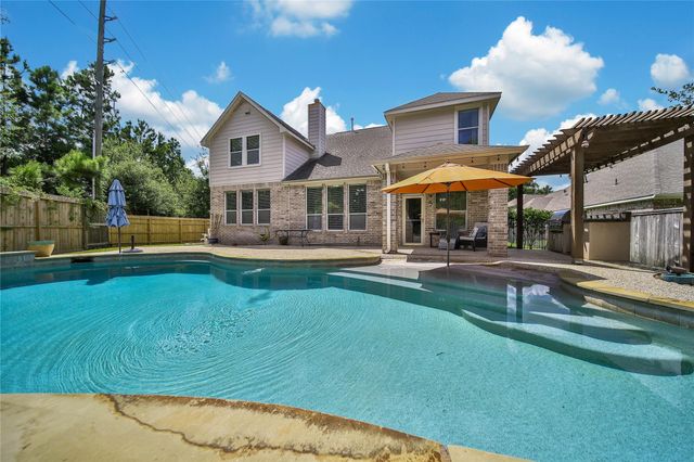 6 Loxanhachee Place, Spring, TX 77389