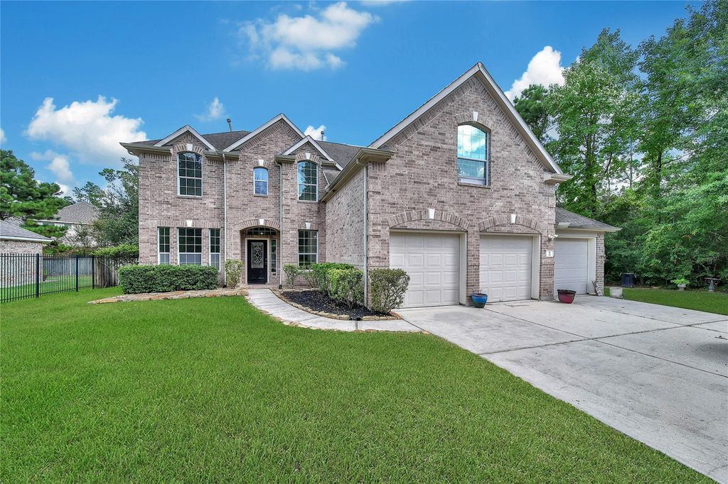 6 Loxanhachee Place, Spring, TX 77389