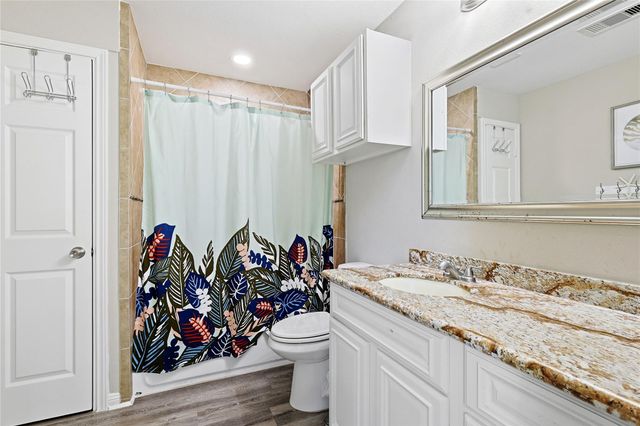 130 Tamana Drive, Tiki Island, TX 77554