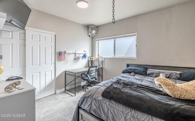 1460 W Sage Street, Tucson, AZ 85704