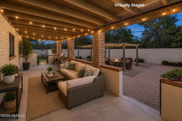 1460 W Sage Street, Tucson, AZ 85704