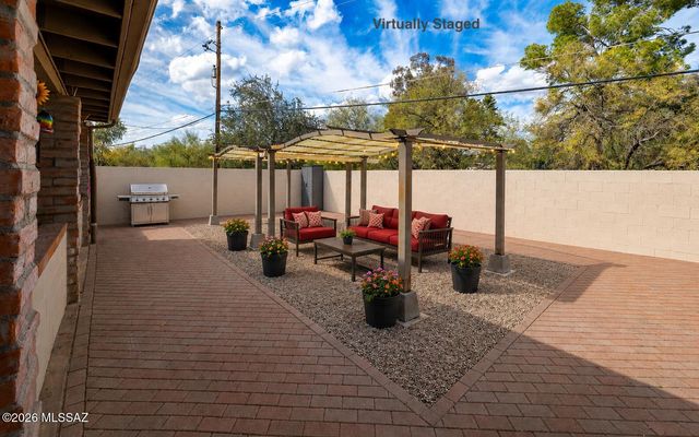 1460 W Sage Street, Tucson, AZ 85704