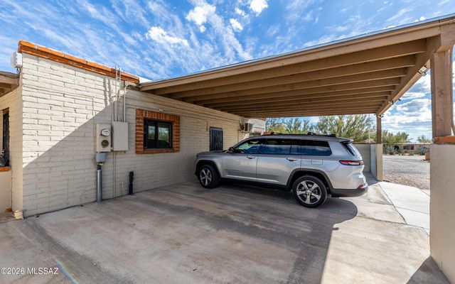 1460 W Sage Street, Tucson, AZ 85704