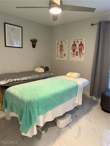 110 SW 21st PL, Cape Coral, FL 33991