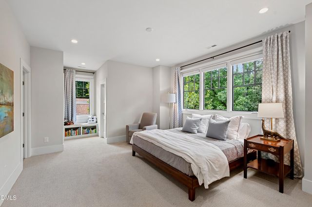 906 Lake Boone Trail, Raleigh, NC 27607
