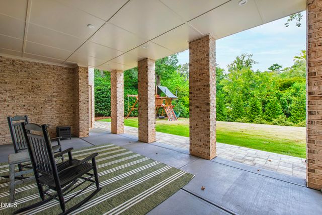 906 Lake Boone Trail, Raleigh, NC 27607