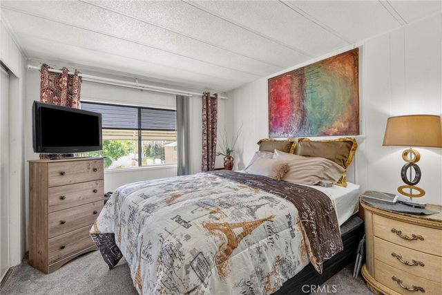 881 N Lake 362, Hemet, CA 92544
