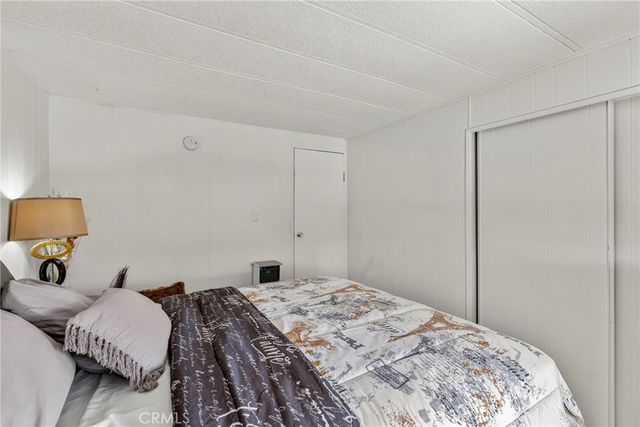 881 N Lake 362, Hemet, CA 92544