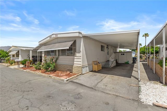 881 N Lake 362, Hemet, CA 92544