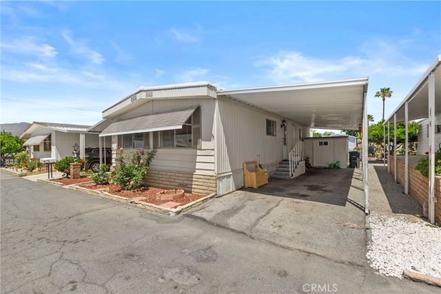 881 N Lake 362, Hemet, CA 92544