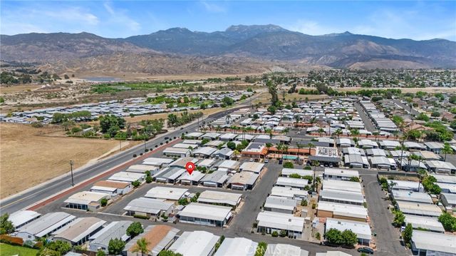 881 N Lake 362, Hemet, CA 92544