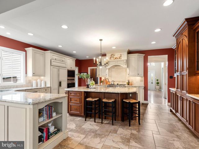585 BRIGHTON WAY, Phoenixville, PA 19460