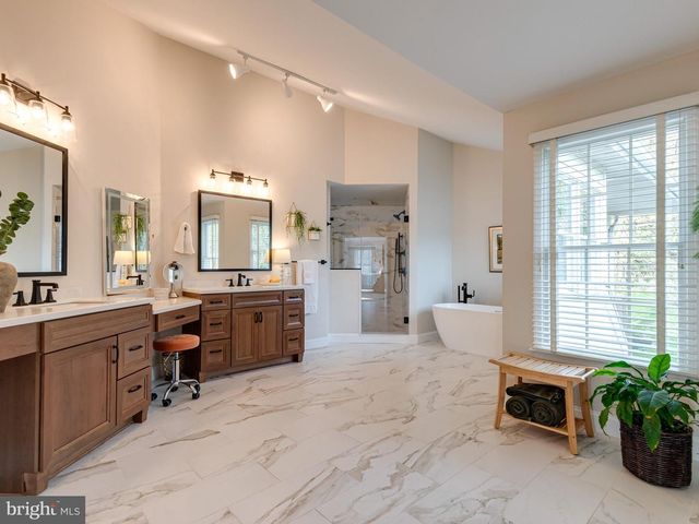 585 BRIGHTON WAY, Phoenixville, PA 19460