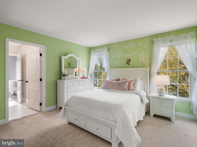 585 BRIGHTON WAY, Phoenixville, PA 19460