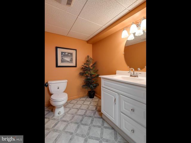 585 BRIGHTON WAY, Phoenixville, PA 19460