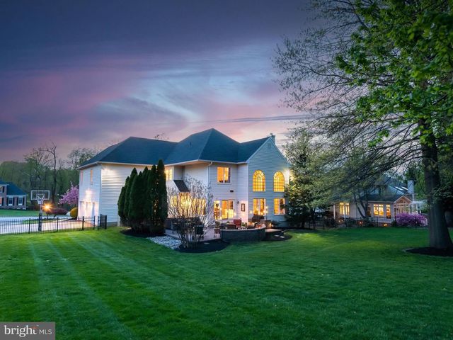 585 BRIGHTON WAY, Phoenixville, PA 19460