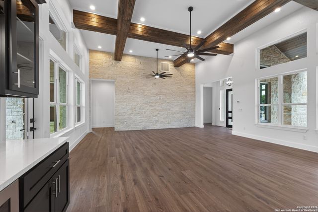 101 C Chisholm, Blanco, TX 78606