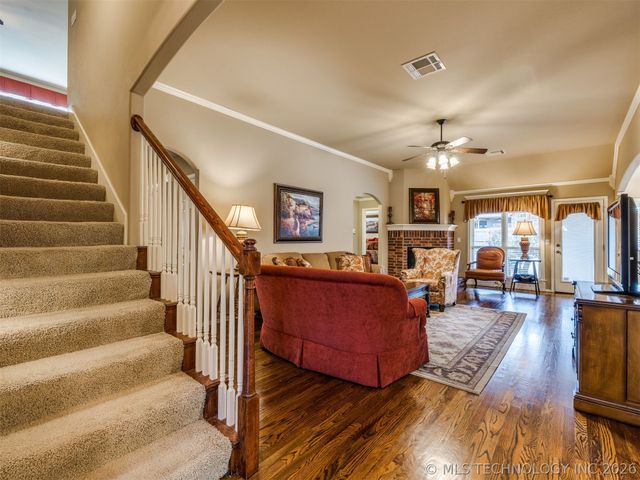 7521 E Galveston Street, Broken Arrow, OK 74014